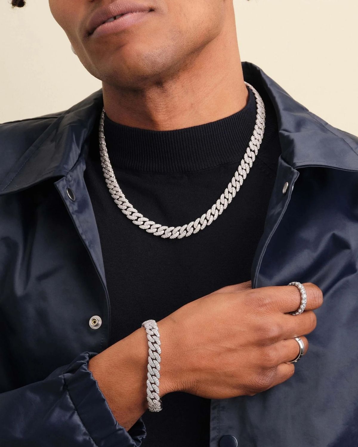 Iced OUT Cuban Chain (10mm)